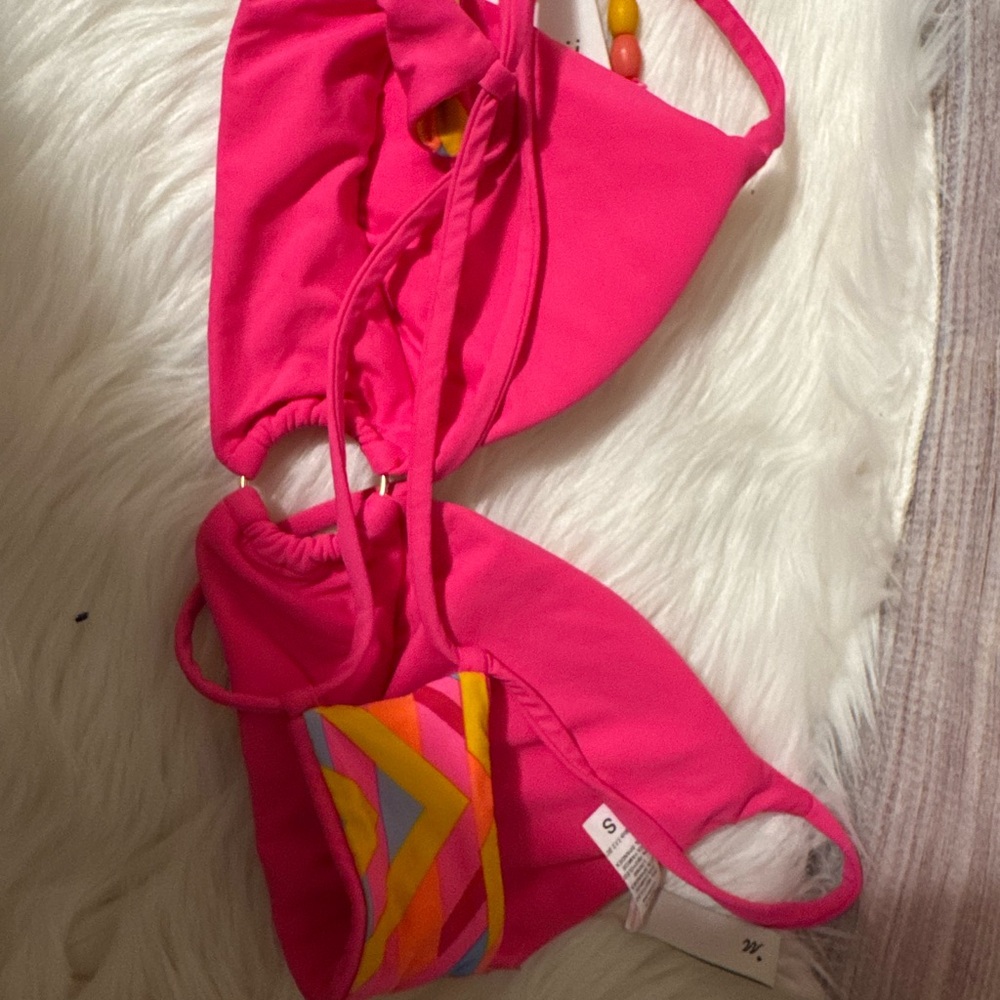 MAAJI WOMEN'S DRAGON FRUIT SHINE LONG LINE TRIANGLE BIKINI Size S - Picture 3 of 5
